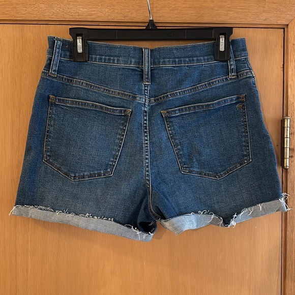 Madewell Women’s High Rise Cut Off Denim Shorts Button Fly Medium Wash Size 27 - Picture 5 of 10